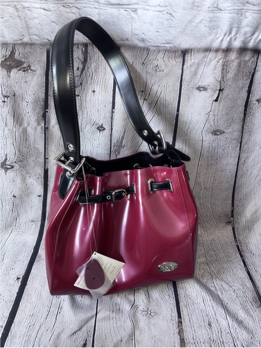Beijo “It’s A Cinch” Razzberry/Black Shoulder Bag Purse Vegan Patent Leather NWT